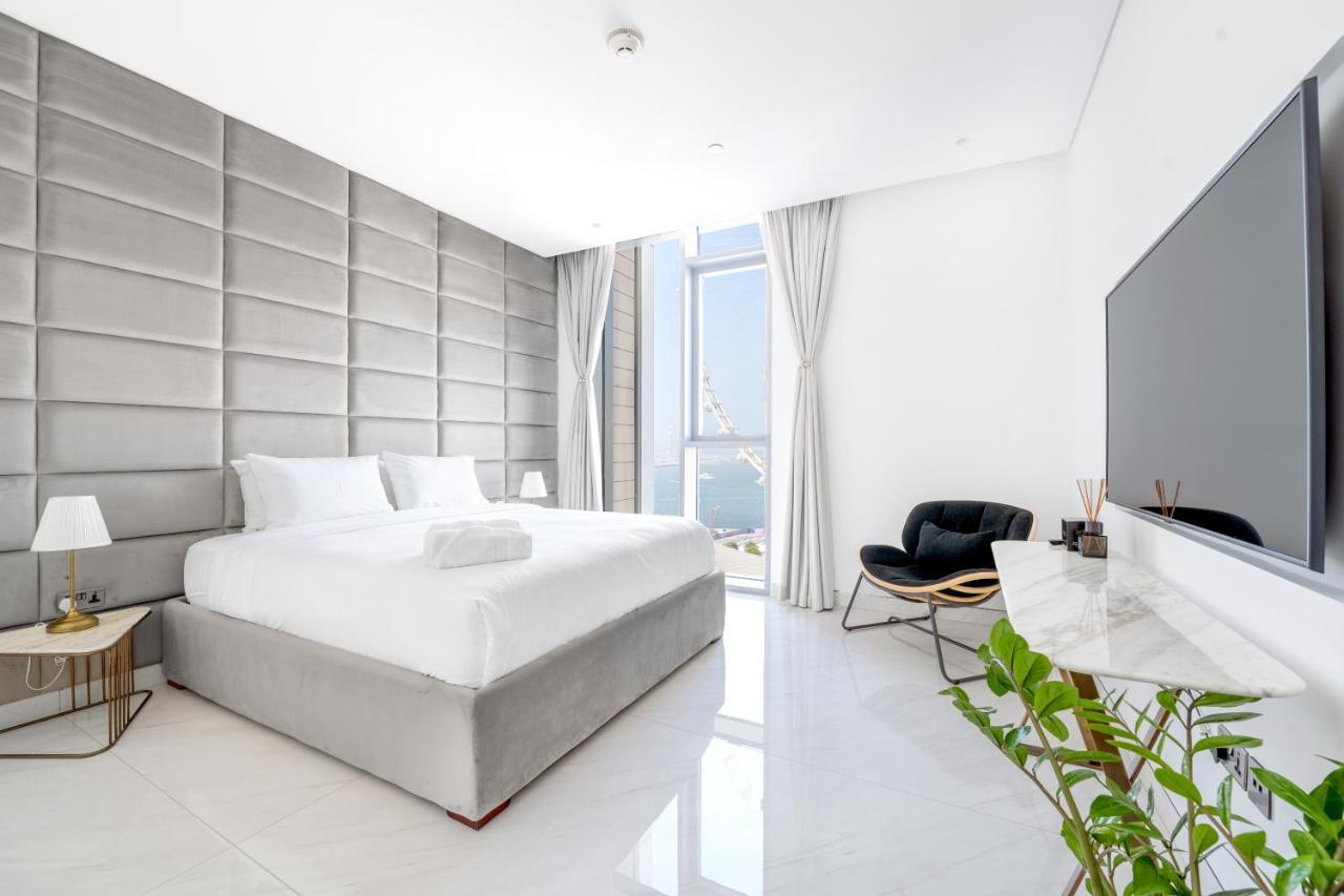 Spectacular 3 Bedroom Condo With Maids Room Facing The Dubai Eye Dış mekan fotoğraf
