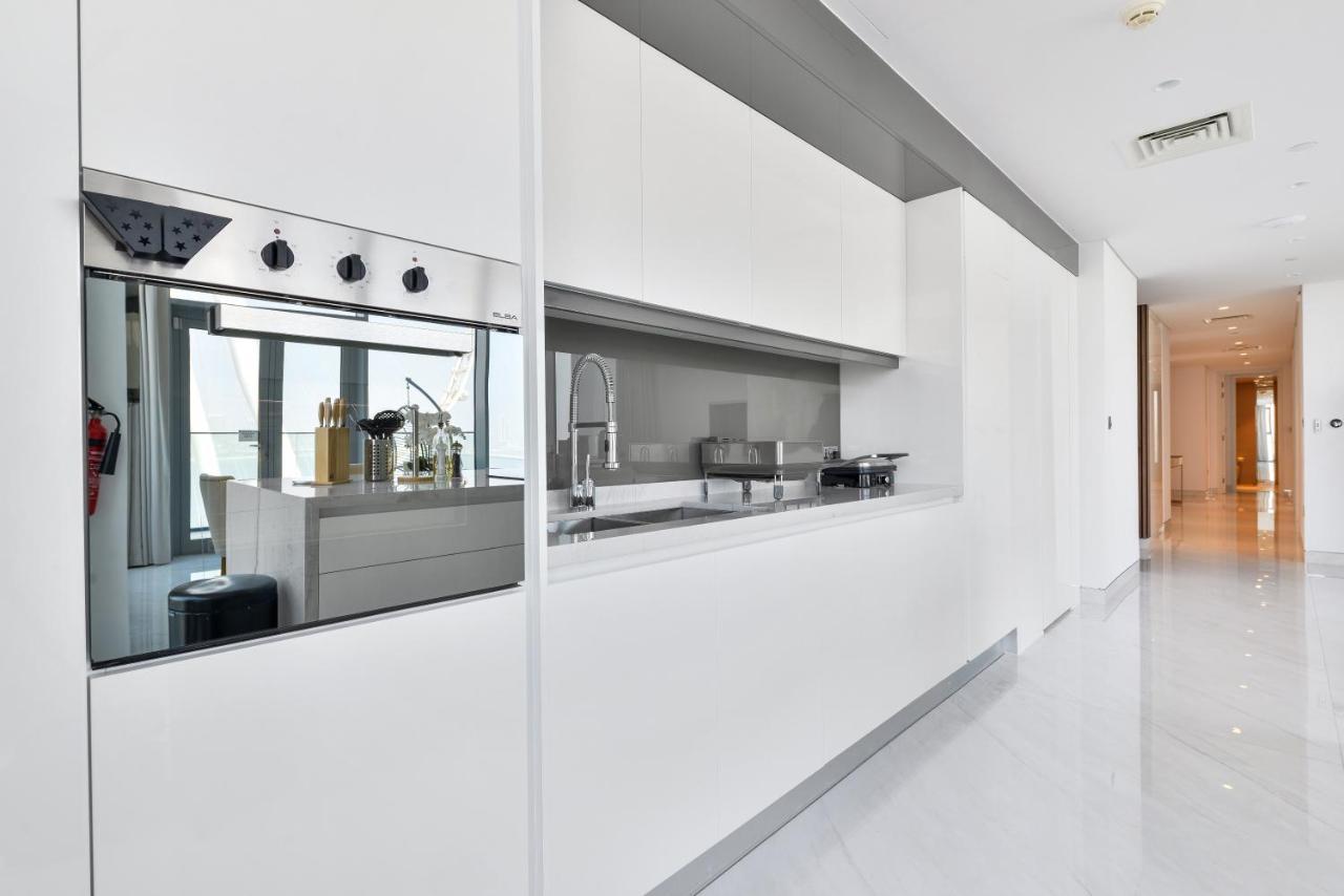 Spectacular 3 Bedroom Condo With Maids Room Facing The Dubai Eye Dış mekan fotoğraf