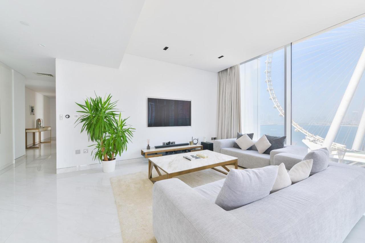 Spectacular 3 Bedroom Condo With Maids Room Facing The Dubai Eye Dış mekan fotoğraf