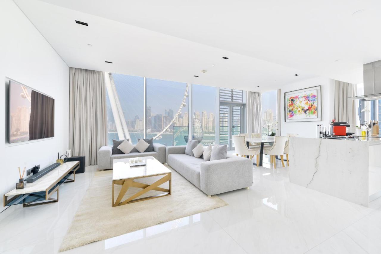 Spectacular 3 Bedroom Condo With Maids Room Facing The Dubai Eye Dış mekan fotoğraf