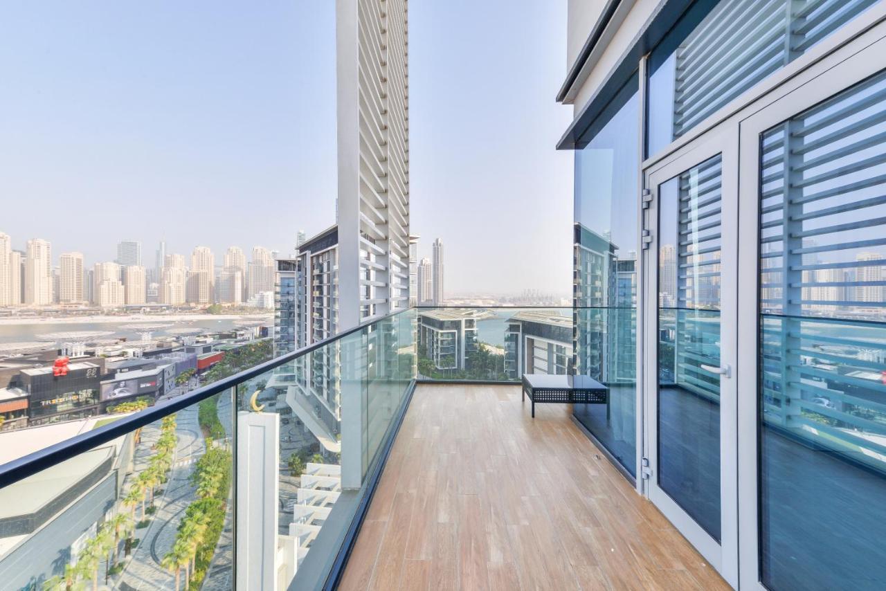 Spectacular 3 Bedroom Condo With Maids Room Facing The Dubai Eye Dış mekan fotoğraf